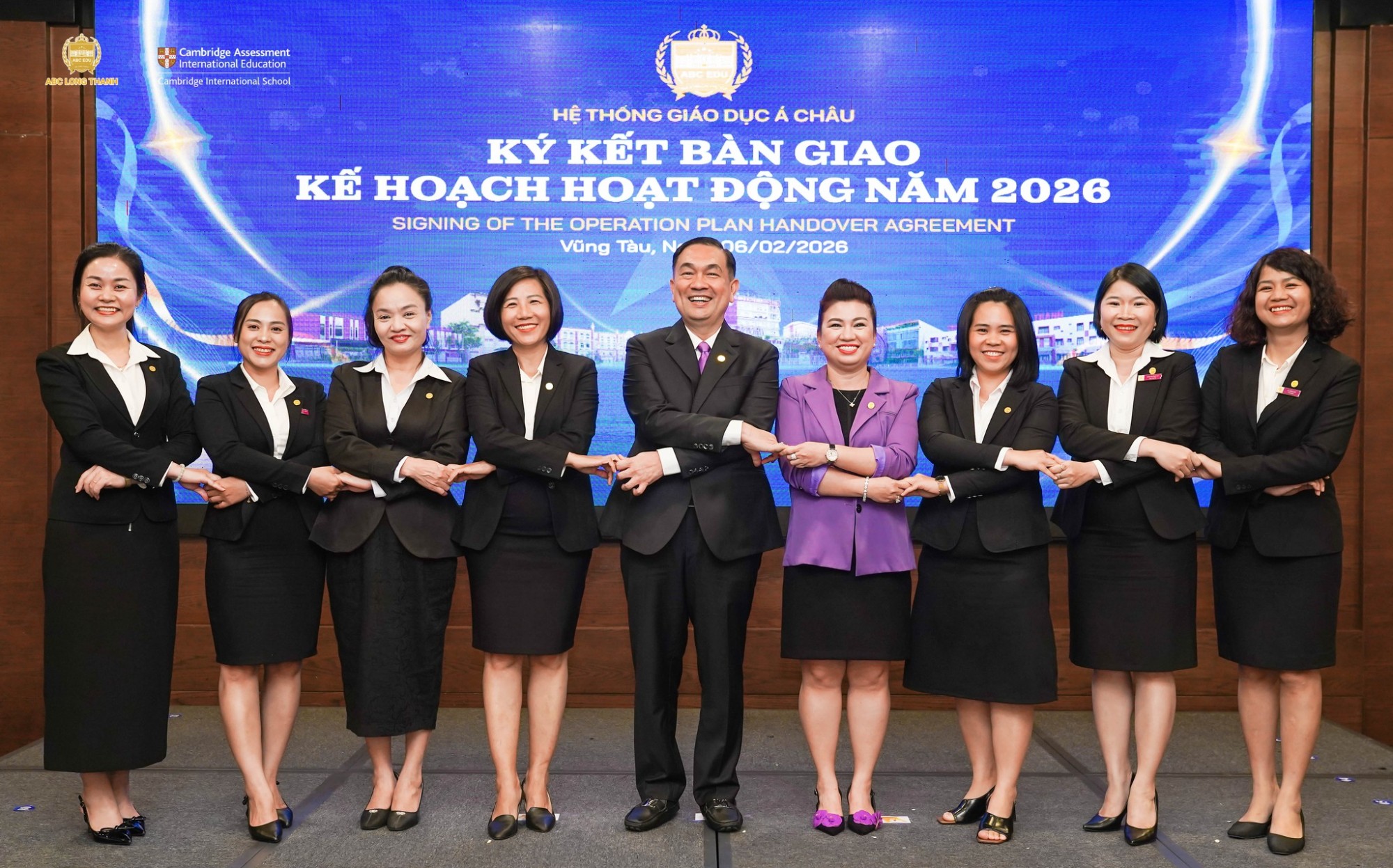 TRƯỜNG Á CHÂU LONG THÀNH THAM DỰ HỘI NGHỊ TỔNG KẾT THƯỜNG NIÊN HỆ THỐNG GIÁO DỤC Á CHÂU