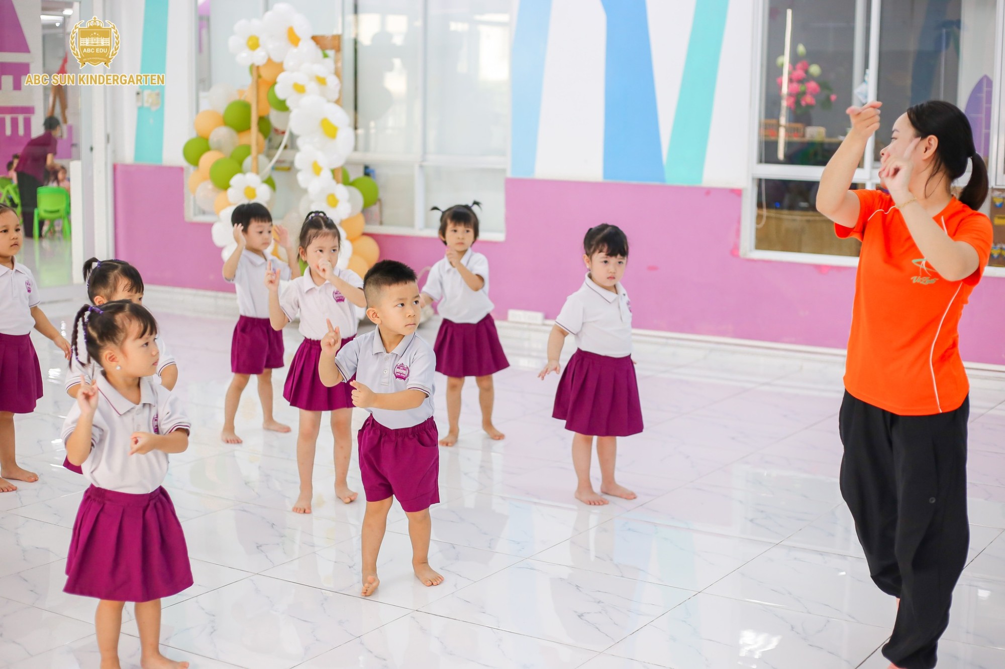 Giờ Học Aerobic – Cùng Bé Nạp Năng Lượng Tích Cực Mỗi Ngày