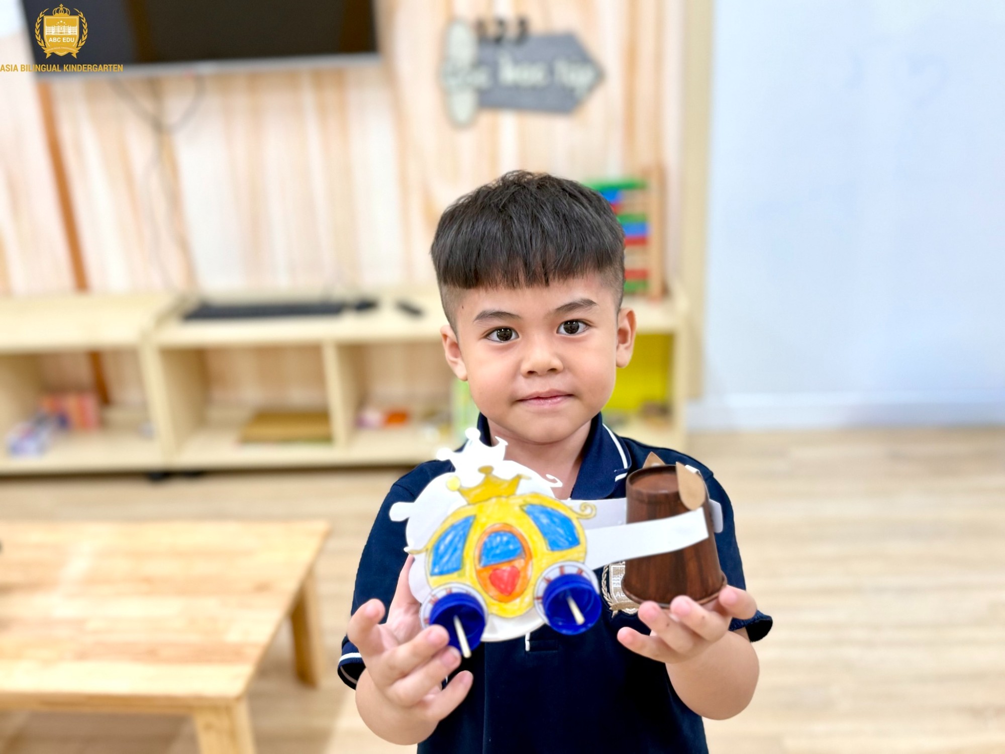 TRƯỜNG MẦM NON Á CHÂU LONG THÀNH: BÉ SÁNG TẠO CÙNG HOẠT ĐỘNG “TẠO HÌNH CỖ XE BÍ NGÔ” TRONG DỰ ÁN MÙA HÈ CỔ TÍCH
