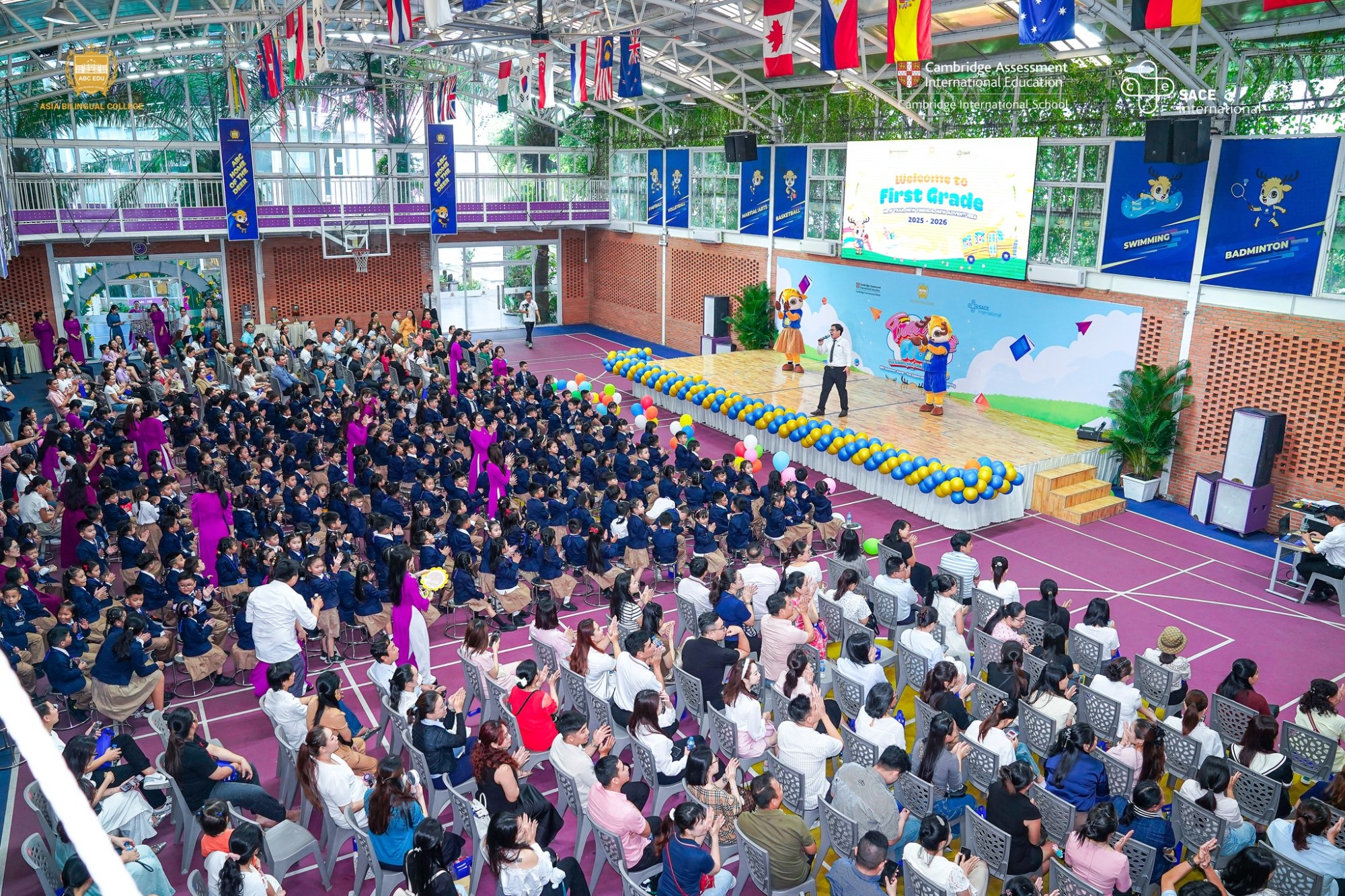 CHÀO ĐÓN HỌC SINH LỚP 1: HÀNH TRÌNH MỚI, BẠN BÈ MỚI, ƯỚC MƠ MỚI TẠI ABC EDU