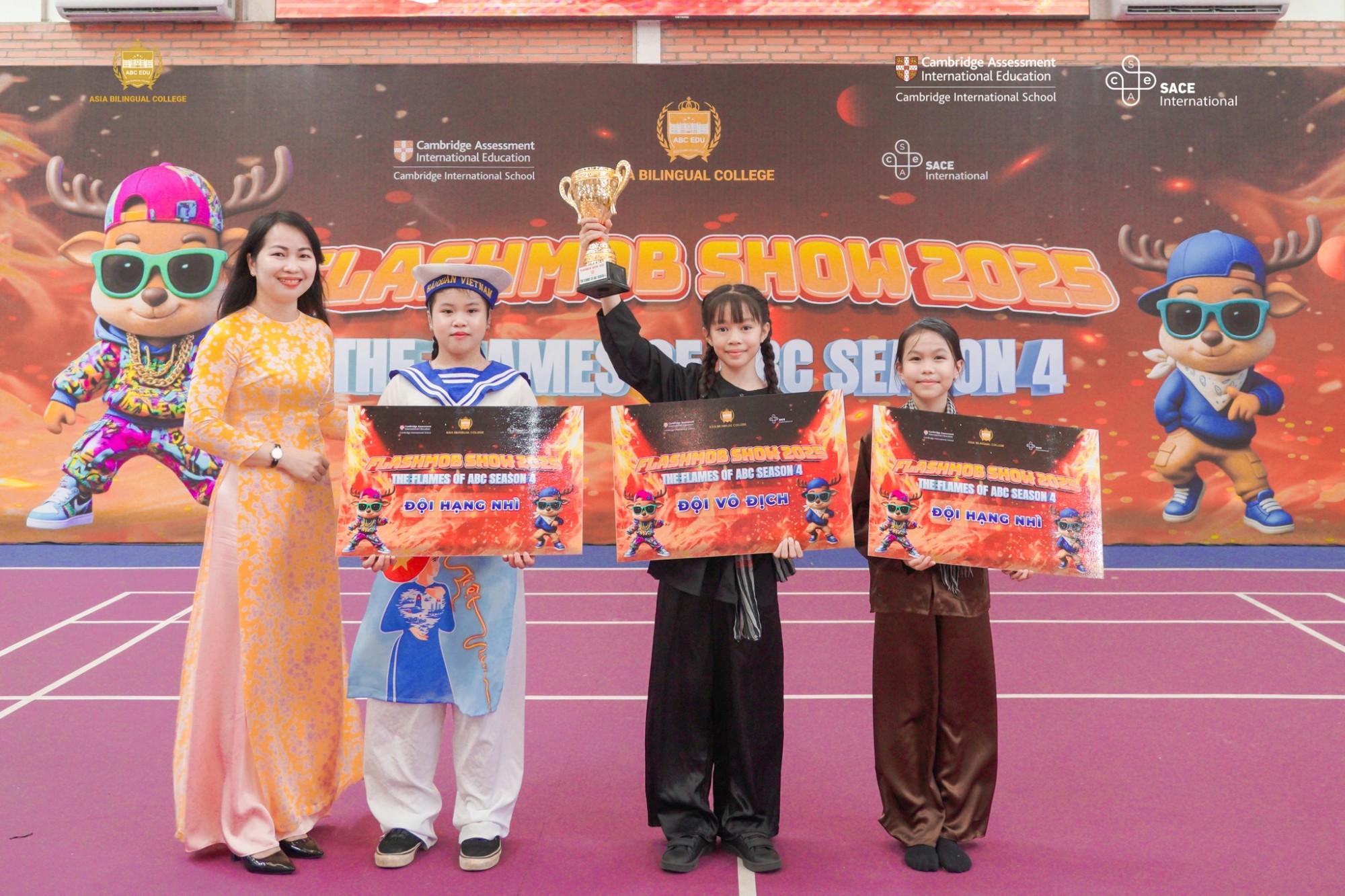 FLASHMOB SHOW 2025 – KHỐI 4, 5 TỎA SÁNG, CHỜ ĐÓN NHỮNG PHẦN TRÌNH DIỄN SÔI ĐỘNG TIẾP THEO