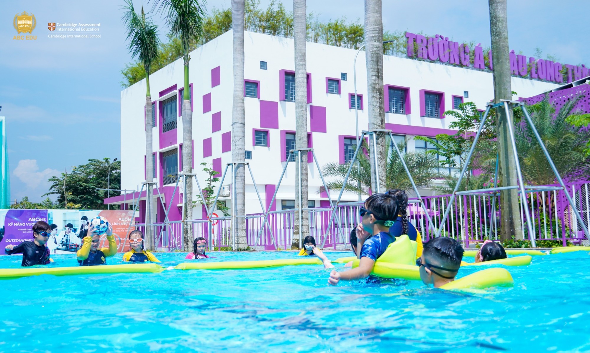 HỌC SINH Á CHÂU LONG THÀNH – HỌC BƠI, RÈN KỸ NĂNG AN TOÀN TỪ SỚM