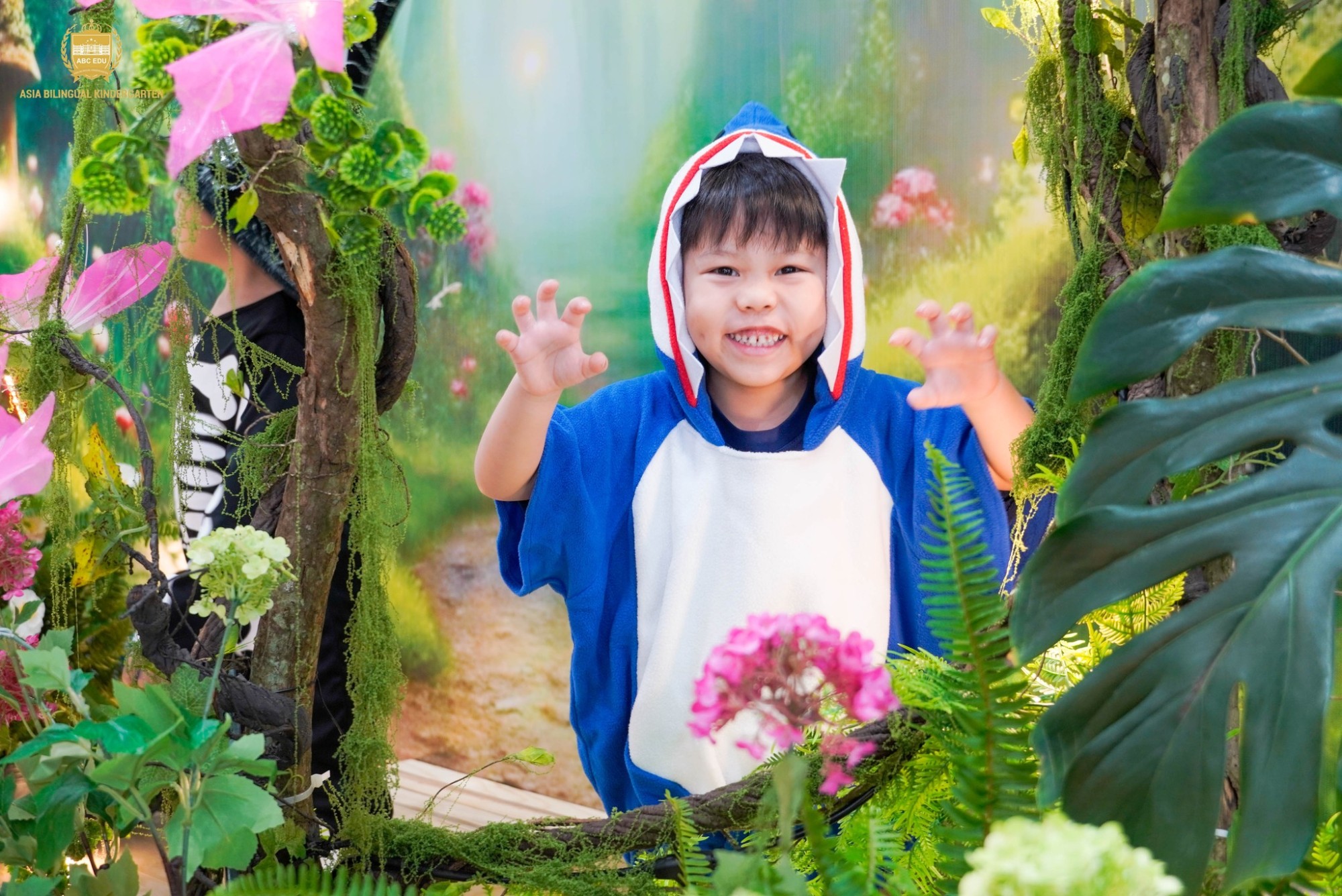 LỄ HỘI HÓA TRANG “WONDERLAND FUN – XỨ SỞ THẦN TIÊN” TẠI TRƯỜNG MẦM NON Á CHÂU LONG THÀNH