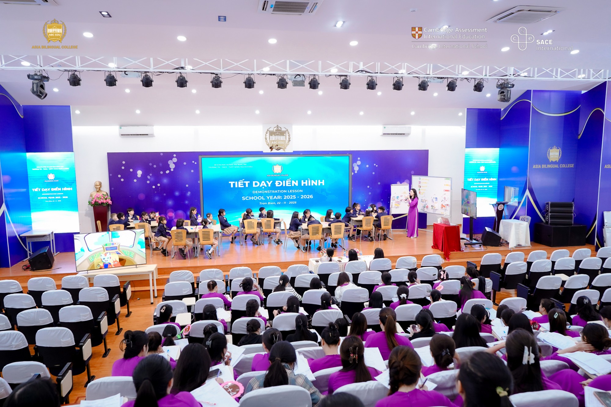 TIẾT DẠY ĐIỂN HÌNH NĂM HỌC 2025–2026 TẠI TRƯỜNG SONG NGỮ Á CHÂU