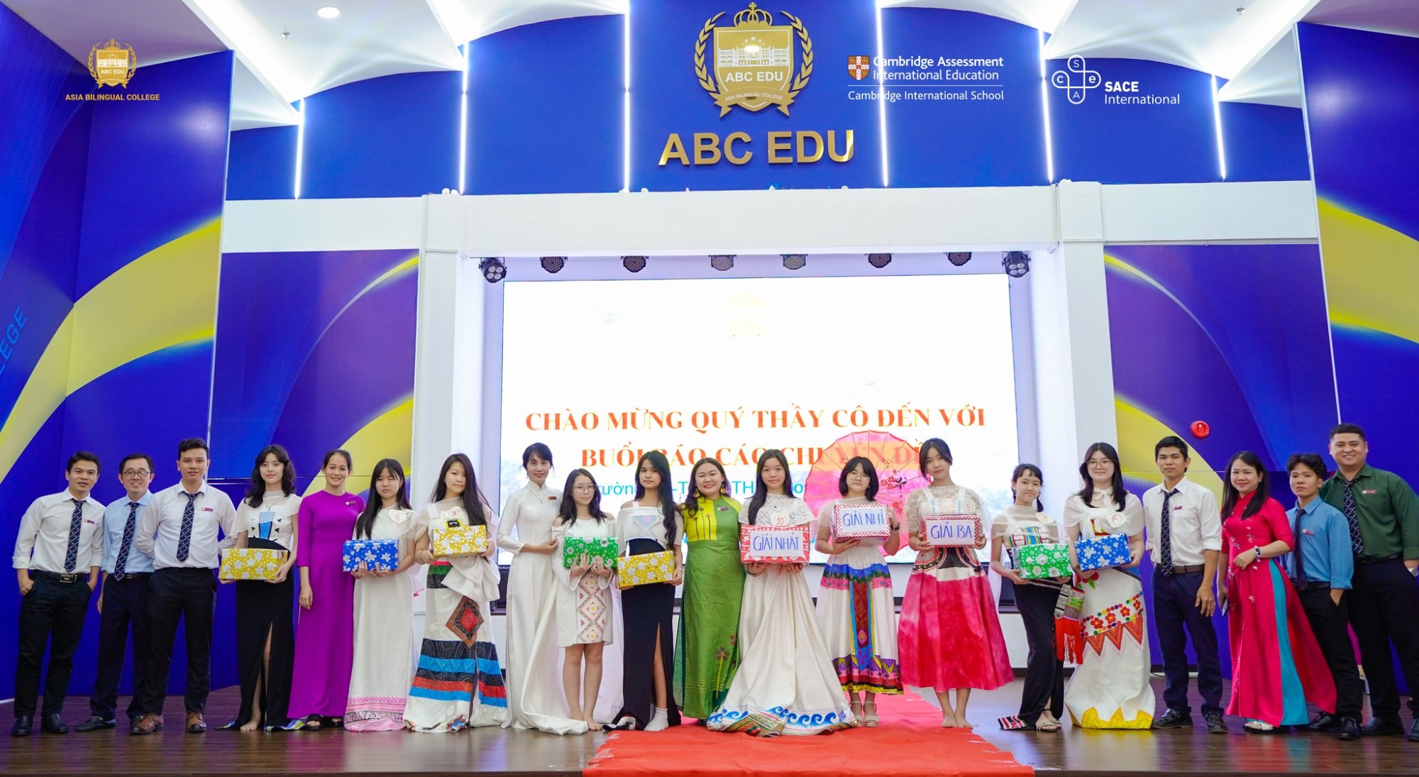 CHUYÊN ĐỀ MỸ THUẬT KHỐI 8: TRẢI NGHIỆM PHƯƠNG PHÁP “ĐÓNG VAI TRONG DẠY HỌC MỸ THUẬT” TẠI TRƯỜNG SONG NGỮ Á CHÂU